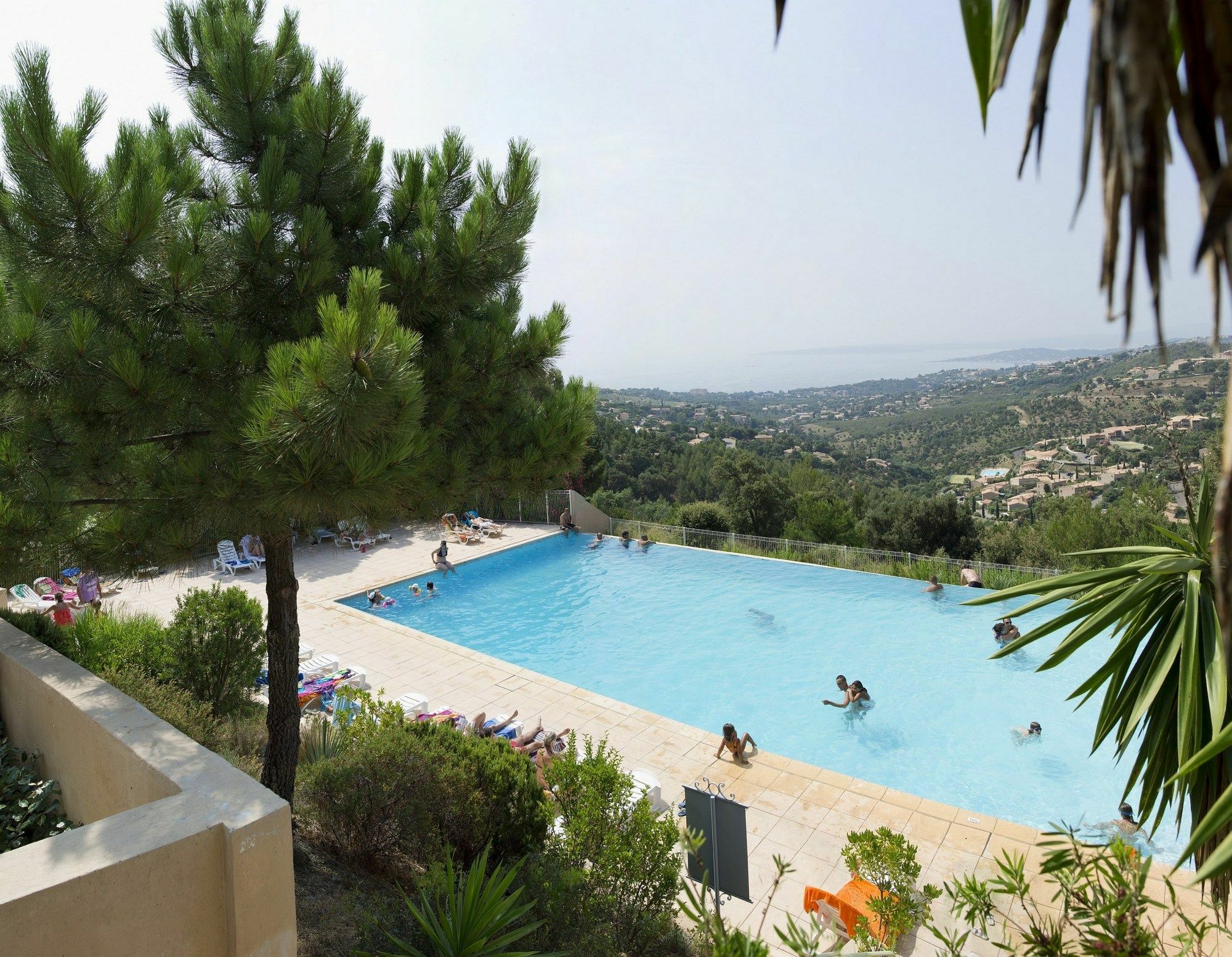 Residence Pierre & Vacances Les Terrasses Des Issambres Les Issambres Exteriér fotografie