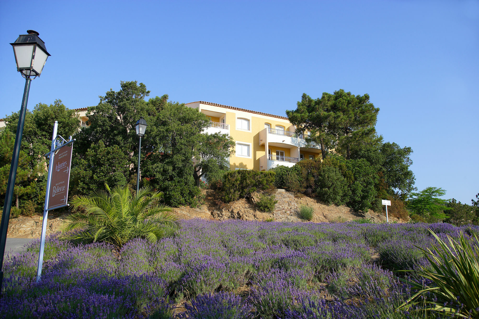 Residence Pierre & Vacances Les Terrasses Des Issambres Les Issambres Exteriér fotografie
