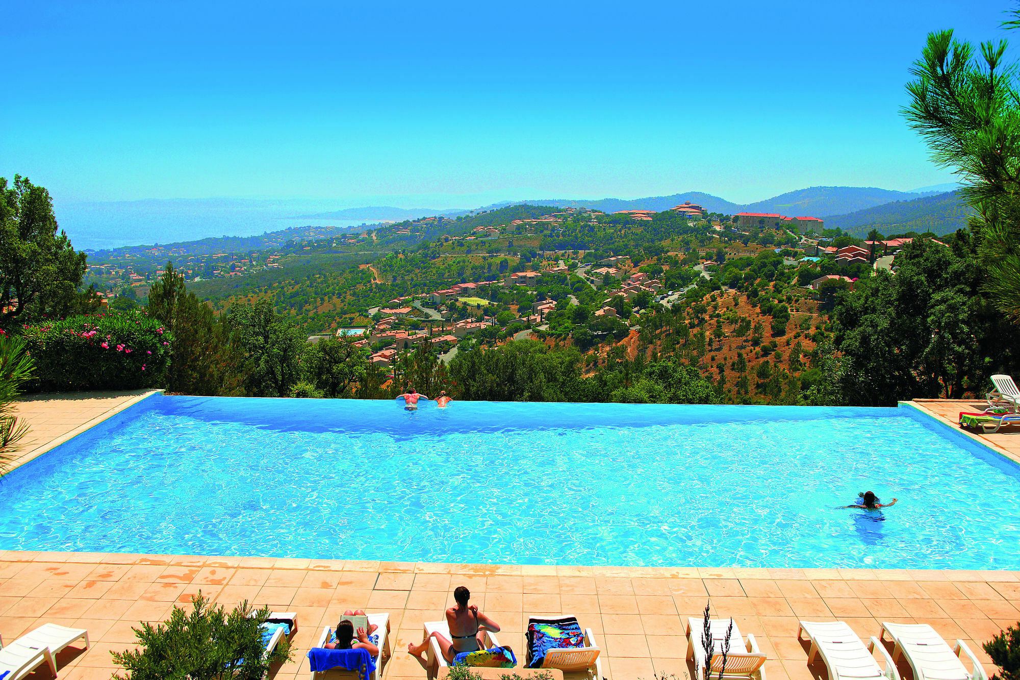 Residence Pierre & Vacances Les Terrasses Des Issambres Les Issambres Exteriér fotografie