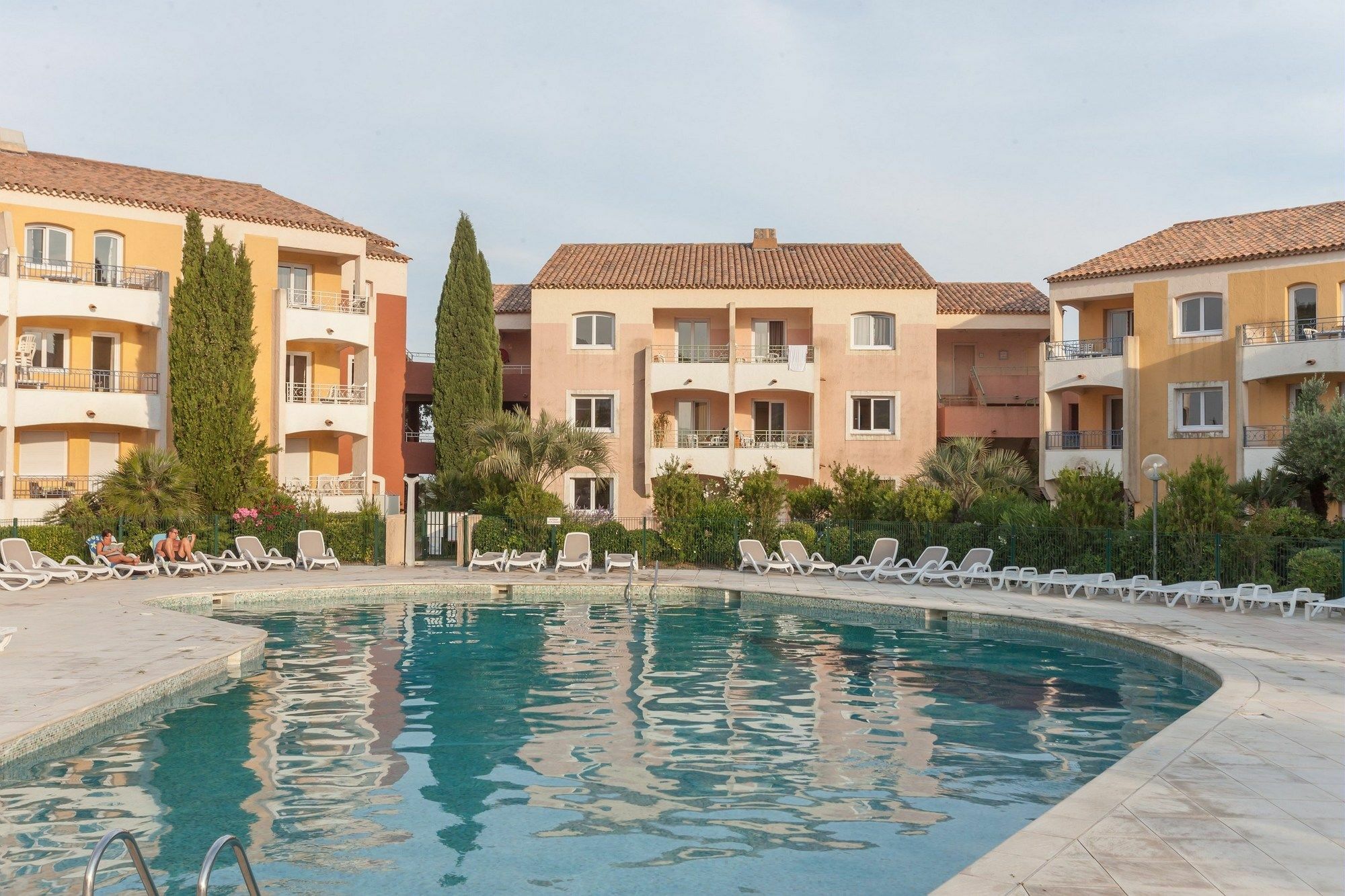 Residence Pierre & Vacances Les Terrasses Des Issambres Les Issambres Exteriér fotografie