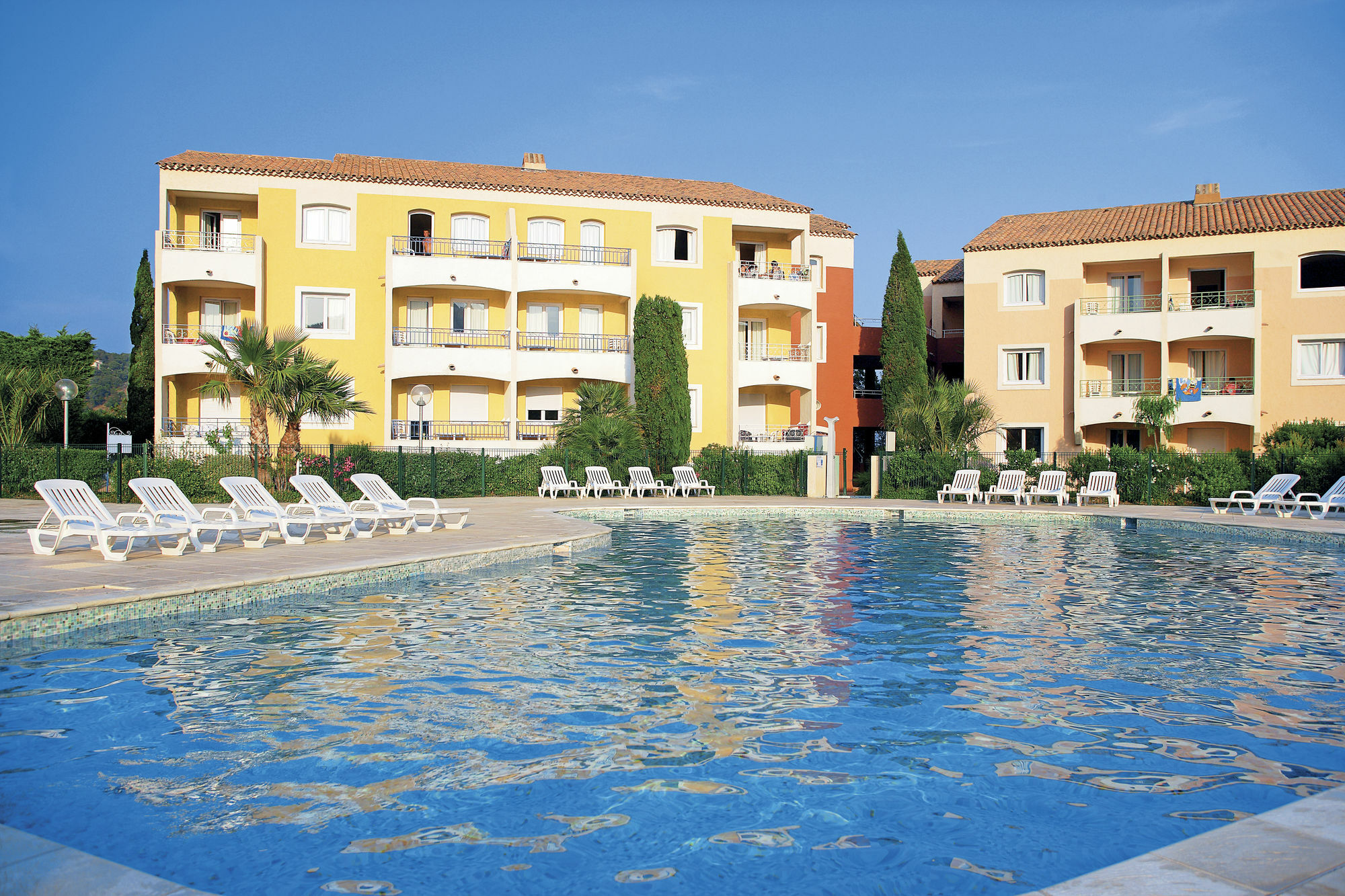 Residence Pierre & Vacances Les Terrasses Des Issambres Les Issambres Exteriér fotografie